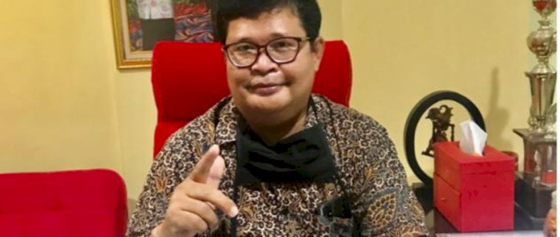 Ketua Lembaga Riset Ikatan Dokter Indonesia (IDI) dr Marhaen Hardjo Ph.D M.Biomed Ketua Lembaga Riset Ikatan Dokter Indonesia (IDI) dr Marhaen Hardjo Ph.D M.Biomed