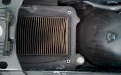 Gak Usah ke Bengkel, Begini Cara Bersihkan Filter Udara Motor