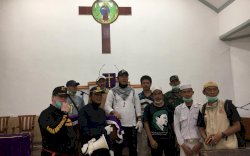 Semprot Gereja di Tangerang dengan Disinfektan, FPI: Ini instruksi Habib Rizieq