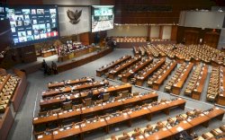 Tok! DPR Resmi Sahkan Omnibus Law Cipta Kerja Jadi UU