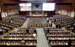 DPR Sahkan Perppu Corona Menjadi UU