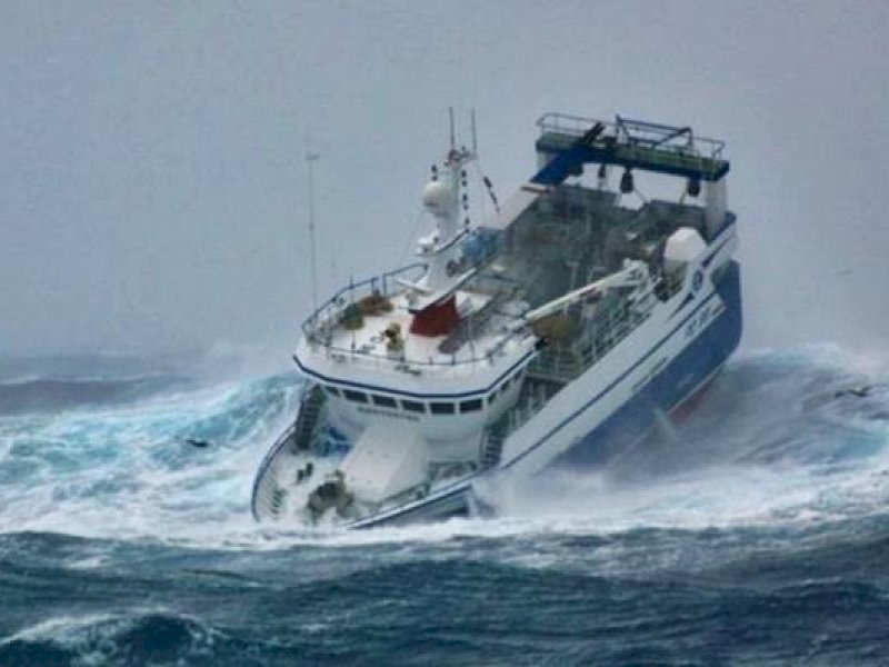 Peringatan Dini BMKG Waspada Gelombang Tinggi, Termasuk di Sulawesi Selatan 