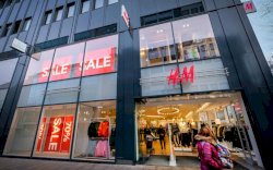 Imbas Corona, H&M akan Tutup 170 Toko Secara Permanen 