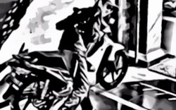 Pria Mabuk Bawa Lari Sepeda Motor Majikannya, Wanita Palopo Ini Pingsan