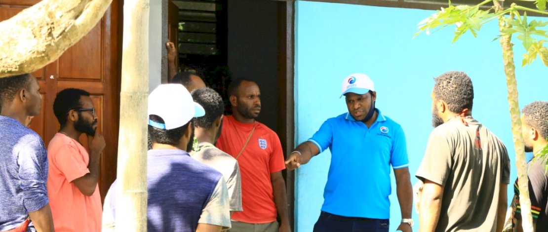 Partai Gelora Papua Papua saat bakti sosial.