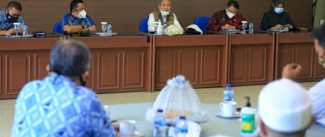 Direksi Perumda Air Minum Paparkan Dua Hal Urgent di Hadapan Pj Wali Kota