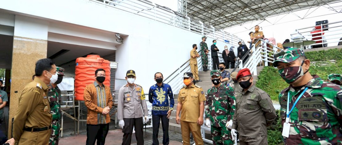 Suasana pencanangan gerakan percepatan penanganan Covid-19 di Karebosi.