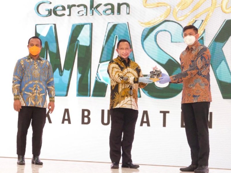 Gerakan Sejuta Masker Pemkab Gowa Catatkan Rekor MuRI