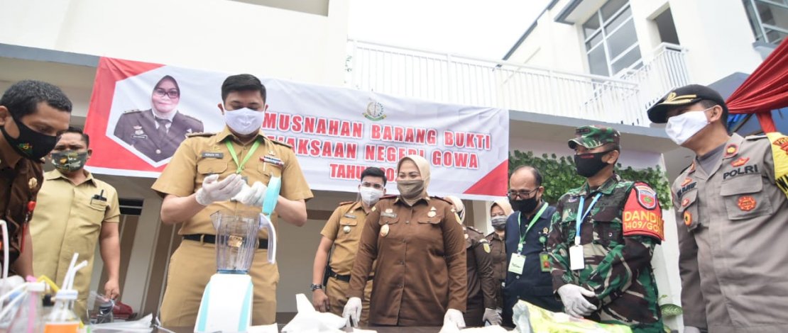 Bupati Gowa dan Kajari Musnahkan Ratusan Gram Narkoba