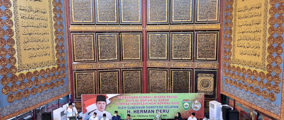 Gubernur Sumsel, H Herman Deru, membuka kawasan wisata Al-Qur'an Al-Akbar.