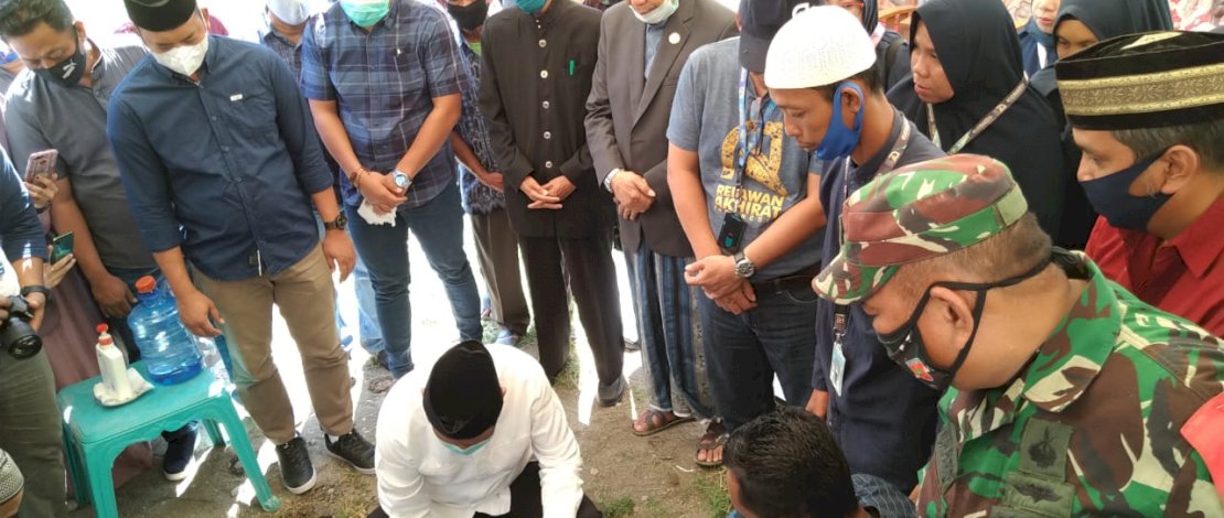 Peletakan batu pertama pembangunan rumah tahfiz di Barru.