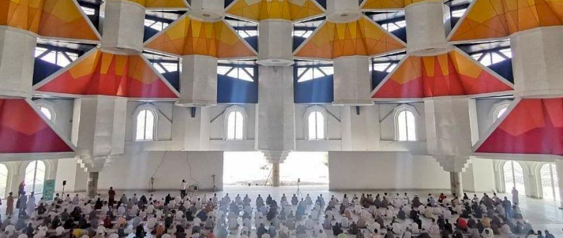 Gubernur Sulsel Sayangkan Ajakan Salat Jumat di Masjid 99 Kubah