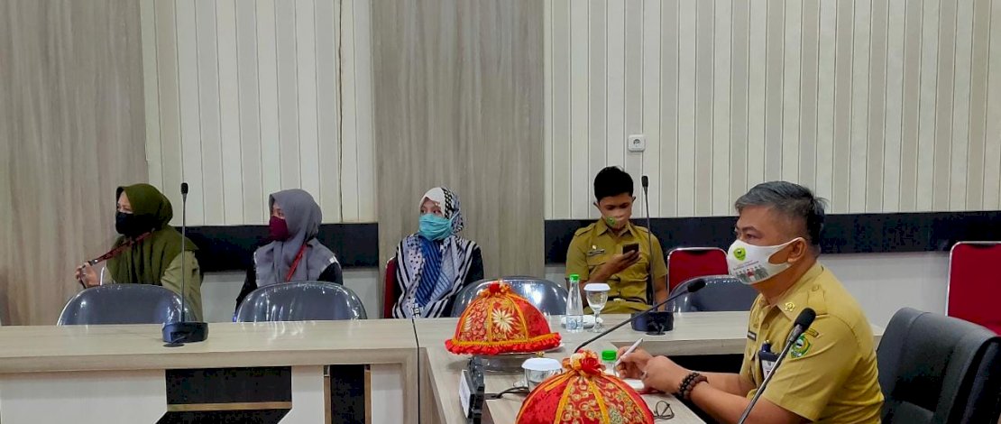 Suasana pertemuan virtual terkait kehutanan.