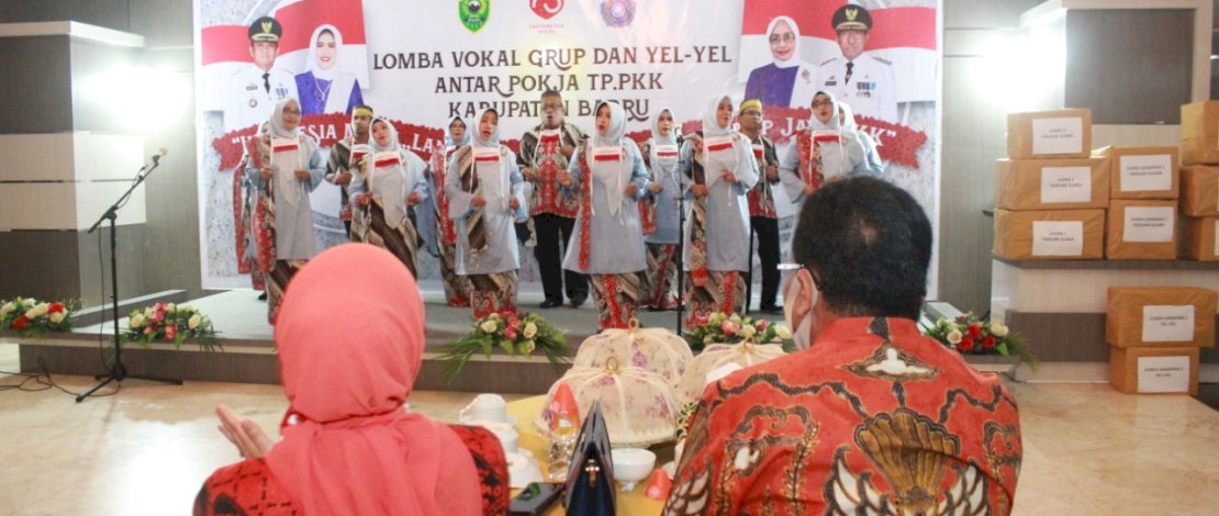 Suasana lomba vokal grup TP-PKK Barru.