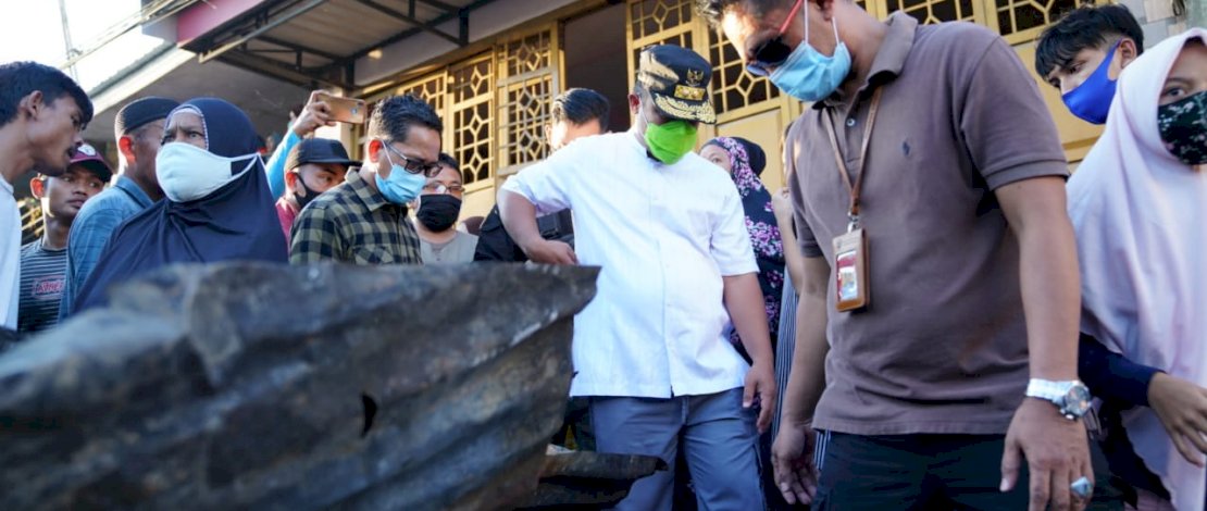 Wagub Sulsel di lokasi kebakaran Pannampu.