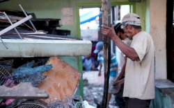 Kunjungi Lokasi Kebakaran Pannampu, Wagub Sulsel Bawa Bantuan Sembako
