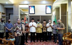 Herman Deru Terima Pengurus Pembina Adat se-Sumsel 