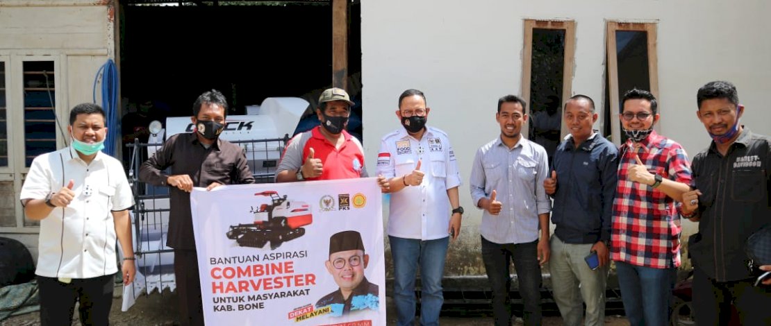Alsintan yang disalurkan Andi Akmal Pasluddin di Bone.