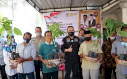 Anggota DPR Bangkitkan Semangat Kebangkitan Kakao Bone di Desa Ulo