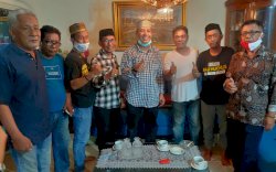 Teman SD Ibunda Deng Ical Doakan Dilan Pimpin Makassar