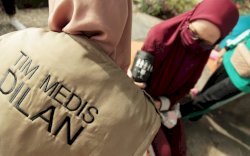 Dipimpin Istri Dokter Fadli, Tim Medis Dilan Gelar Pemeriksaan Kesehatan Gratis di Manggala