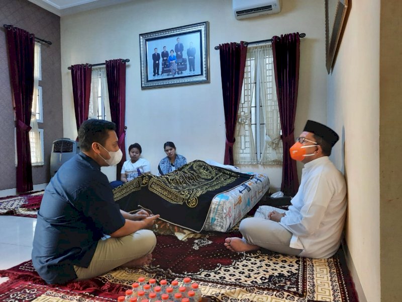 Berbelasungkawa, Danny Pomanto Melayat ke Rumah Duka Mertua Ketua DPD Gerindra Sulsel