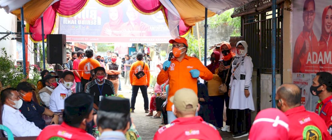 Calon Wali Kota Makassar, Moh Ramdhan Pomanto saat berkampanye di Karuwisi Utara, Sabtu, 10 Oktober 2020.
