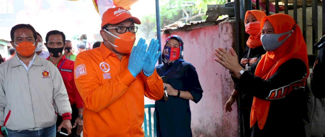 Calon Wali Kota Makassar, Moh Ramdhan Pomanto saat berkampanye di Karuwisi Utara, Sabtu, 10 Oktober 2020.