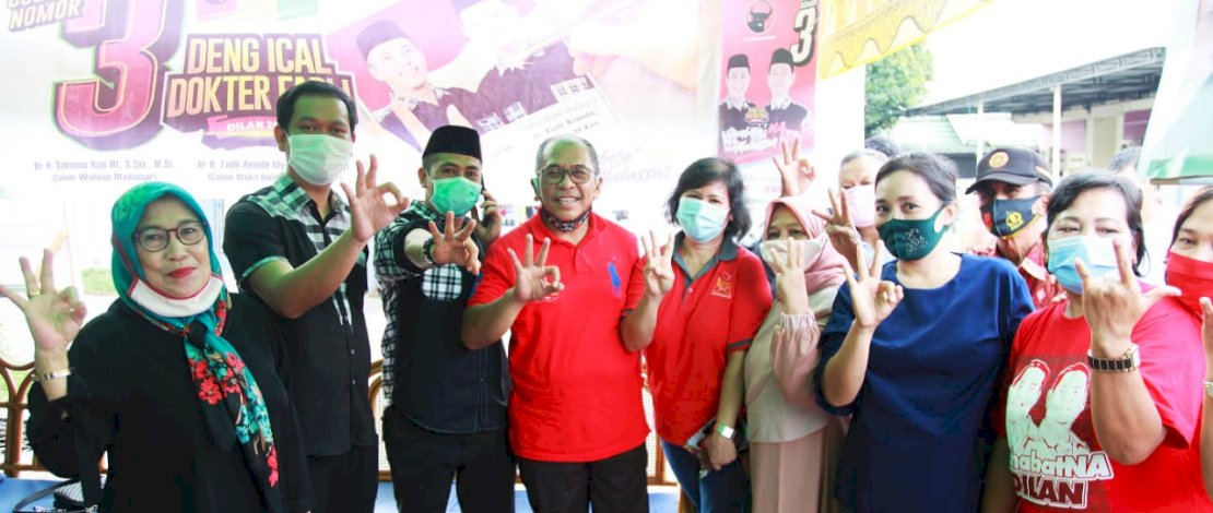 IAS saat bersama Deng Ical dan Dokter Fadli.