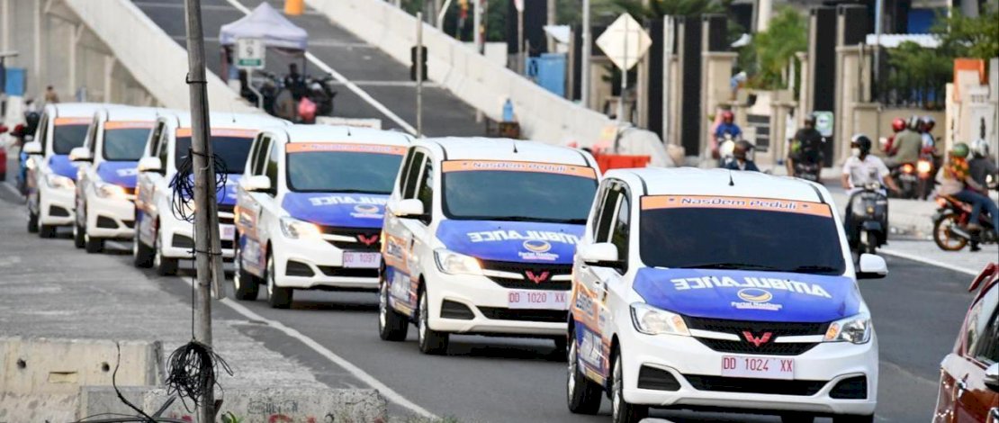 Parade ambulans Nasdem.