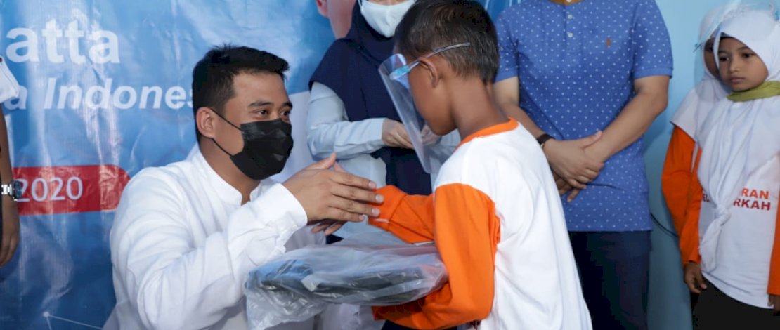 Bobby Nasution saat menghadiri peresmian Rumah Quran Medan Berkah. 