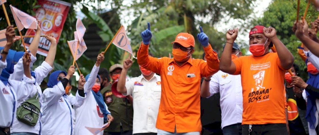 Danny disambut warga BTN Tabaria.