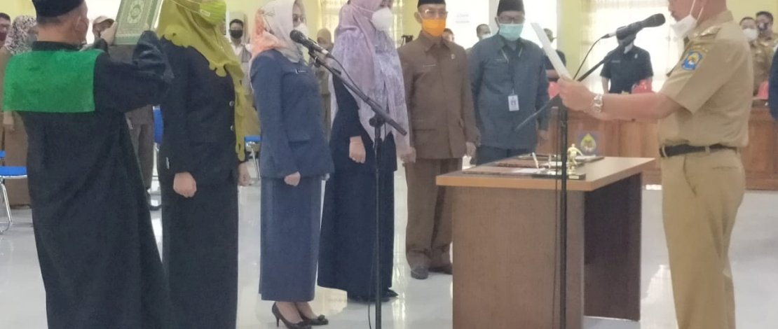 Suasana pelantikan dan pengambilan sumpah jabatan 264 pejabat di lingkup Pemkab Jeneponto.