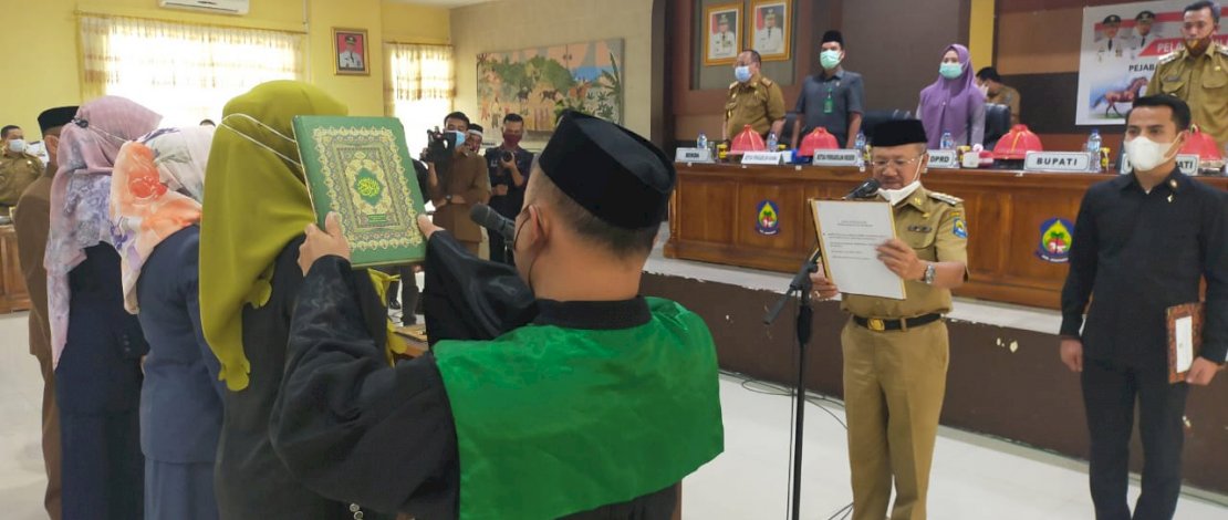 Suasana pelantikan dan pengambilan sumpah jabatan 264 pejabat di lingkup Pemkab Jeneponto.