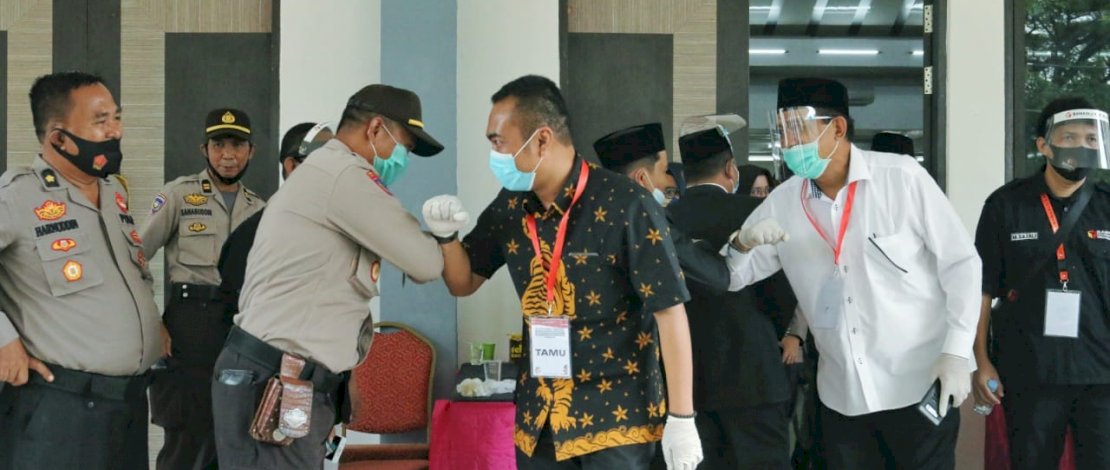 Andi Patarai Amir kecewa dengan sanksi Bupati Maros terhadap Camat Mandai yang terbukti tidak netral.