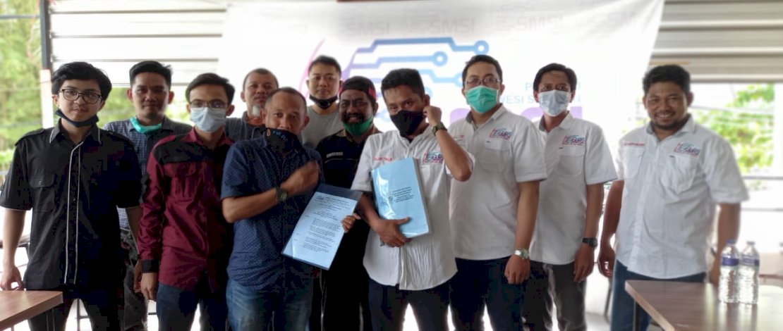 SMSI Kota Parepare Terima SK Pengurus di Makassar