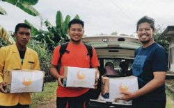 Wagub Sulsel Apresiasi Upaya Alumni Penerima Beasiswa Bikin APD