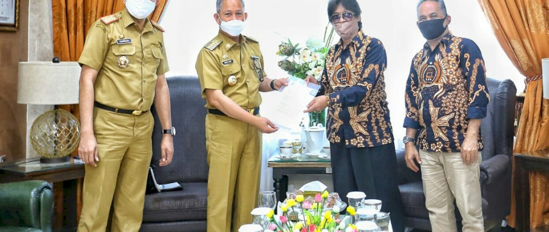 Pj Wali Kota Makassar, Prof Yusran saat menerima pengurus LPM.