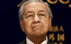 Mahathir: Memilih Kembali Trump adalah Bencana