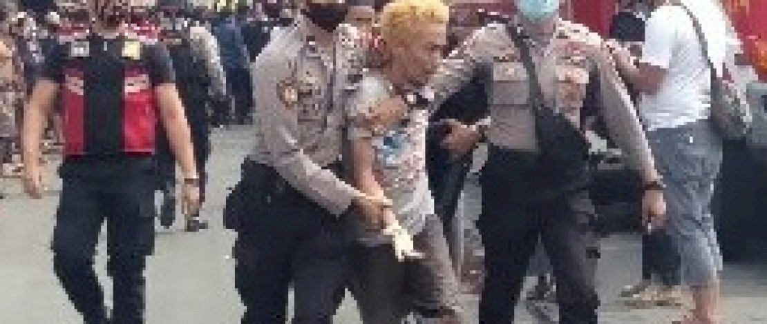 Pelaku pemukulan petugas Damkar Kota Makassar dibekuk polisi.