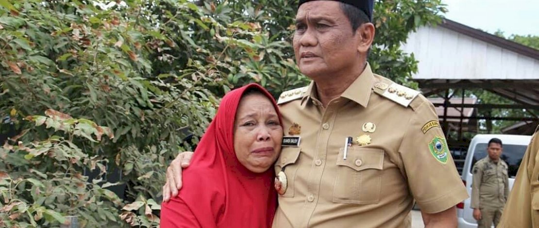 Potret Bupati Barru, Suardi Saleh yang perhatian terhadap masalah rakyatnya.