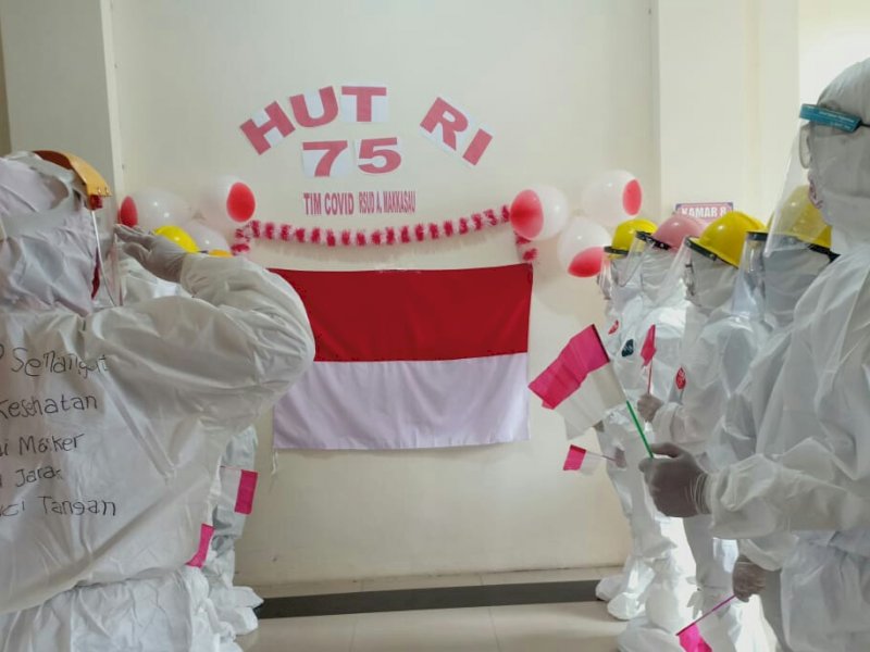 Begini Peringatan HUT Ke-75 RI Ala Tim Covid-19 RSUD Andi Makkasau