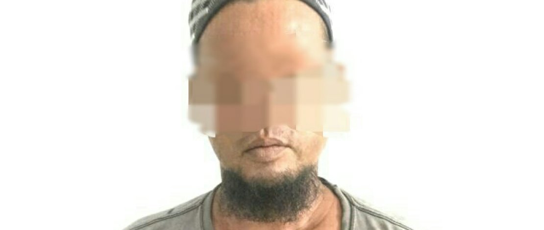 Hidayat dan anak balitanya yang dia aniaya.