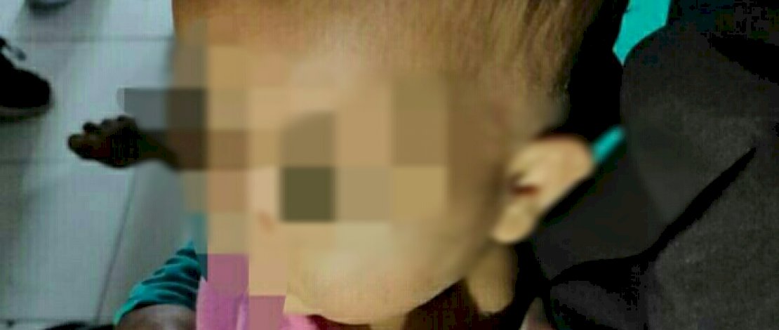 Hidayat dan anak balitanya yang dia aniaya.