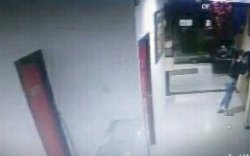 SN Mengaku Tak Terlibat di Kasus "Saya Mo Dulu", Tapi di CCTV Dia Terlihat Berbisik ke Pelaku