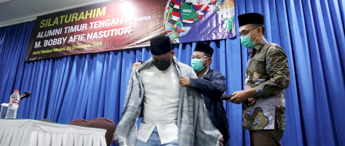 Pertemuan Bobby Nasution dengan para alumni Timur Tengah di Hotel Madani, Jalan Sisingamangaraja, Senin (24/11/2020) malam.