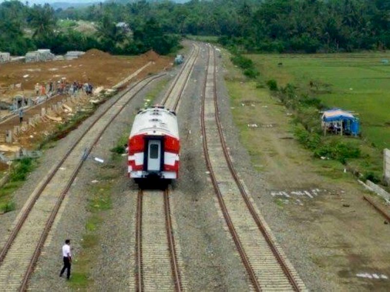 Kereta Api Makassar-Parepare Akan Beroperasi Juni 2021 