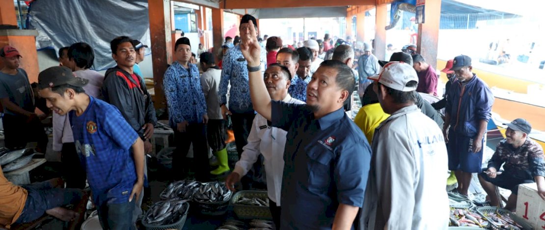 Iqbal Sahaeb Kunjungi Pelelangan Ikan Paotere,  Janjikan Renovasi