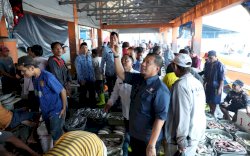 Iqbal Sahaeb Kunjungi Pelelangan Ikan Paotere,  Janjikan Renovasi