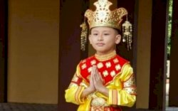 Anaknya Viral Dituding Pakai Baju Adat China di Uang Rp75 Ribu, Ini Kata Hendra Maulana